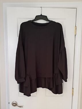 Women's Black Peplum Long Sleeve Top, L
